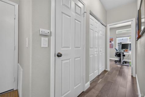 2589 Zircon Place Santa Rosa CA 95404