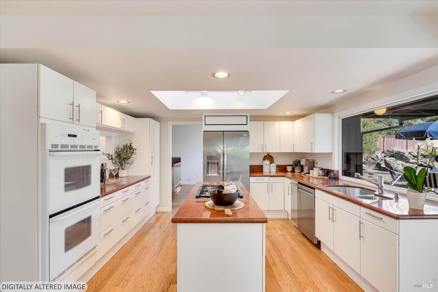 3828 Alta Vista Avenue Santa Rosa CA 95409