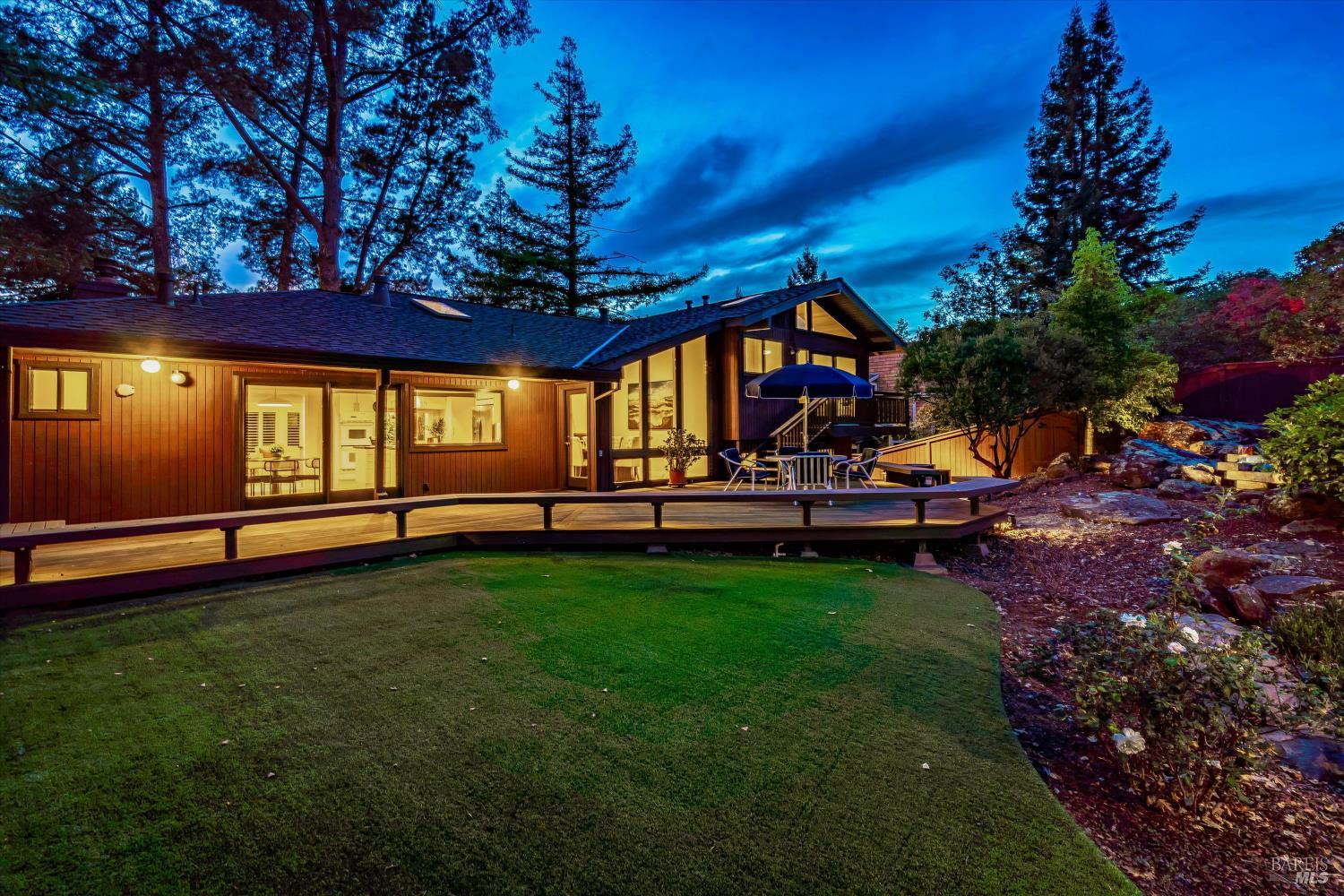 3828 Alta Vista Avenue Santa Rosa CA 95409
