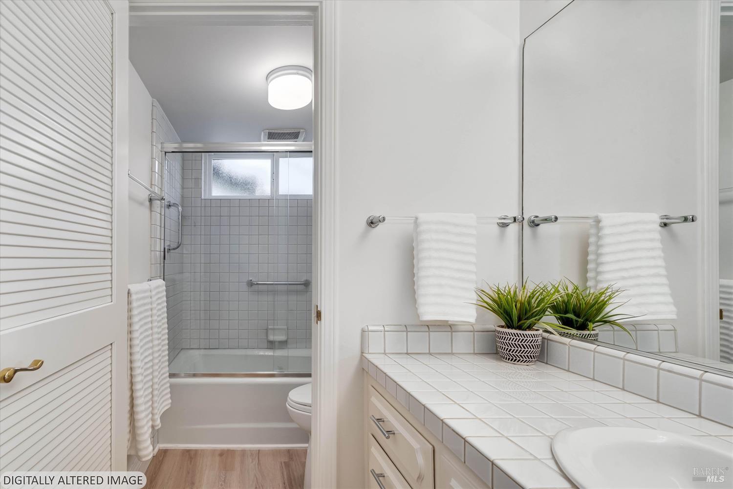 3828 Alta Vista Avenue Santa Rosa CA 95409