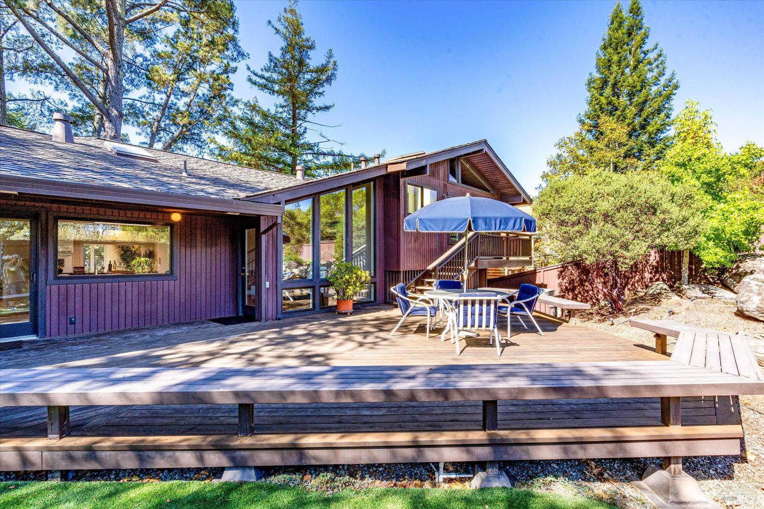 3828 Alta Vista Avenue Santa Rosa CA 95409