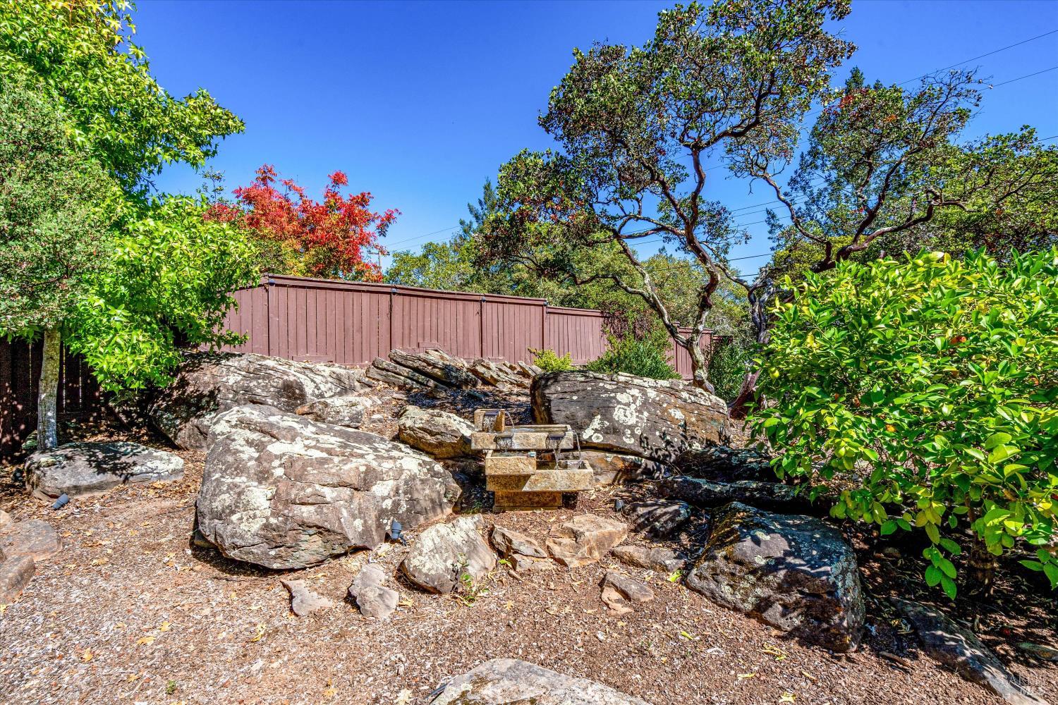 3828 Alta Vista Avenue Santa Rosa CA 95409