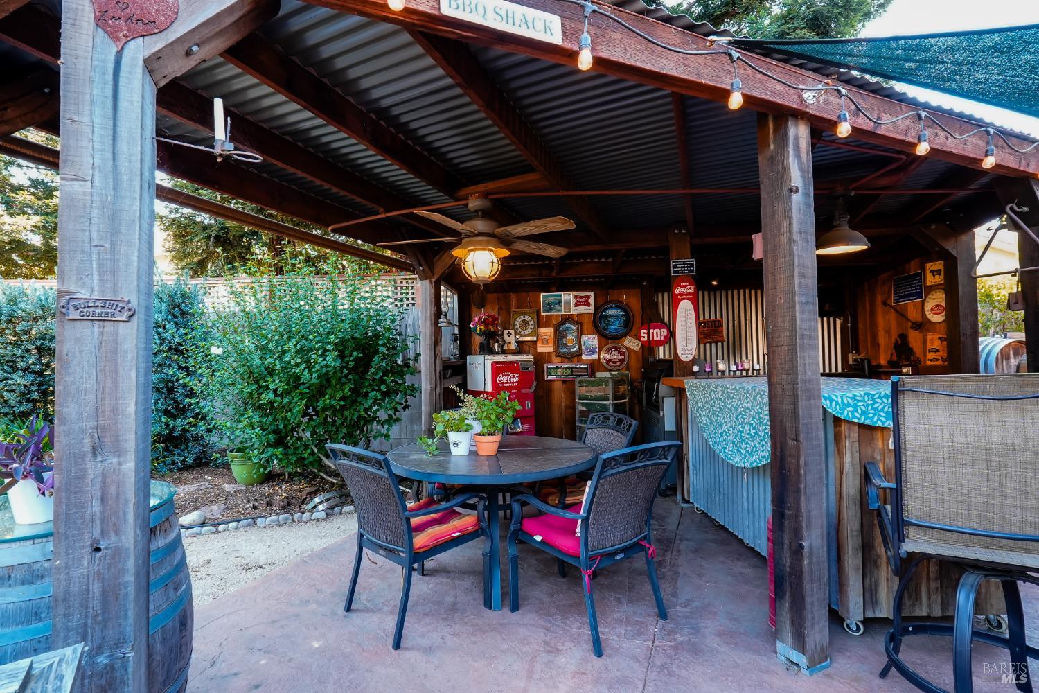 2049 W F Street Napa CA 94558