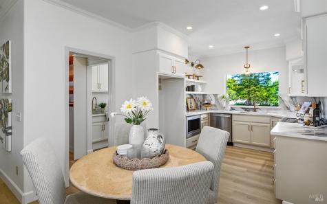 5533 Oak Meadow Drive Santa Rosa CA 95401