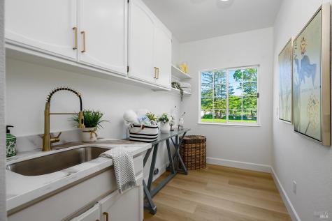 5533 Oak Meadow Drive Santa Rosa CA 95401