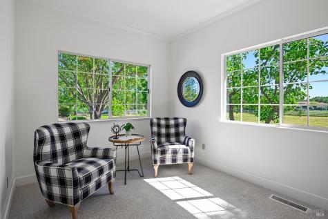 5533 Oak Meadow Drive Santa Rosa CA 95401