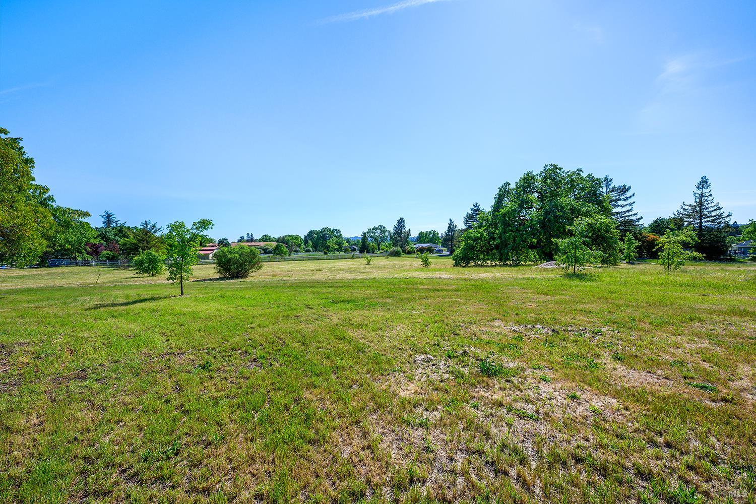 5533 Oak Meadow Drive Santa Rosa CA 95401