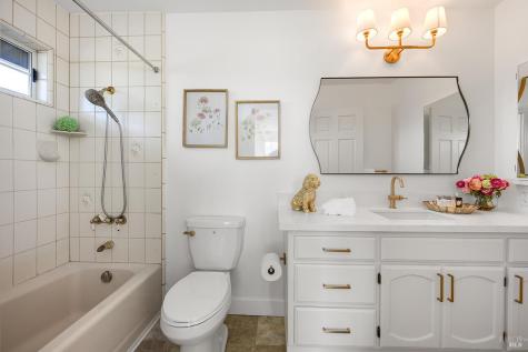 5533 Oak Meadow Drive Santa Rosa CA 95401
