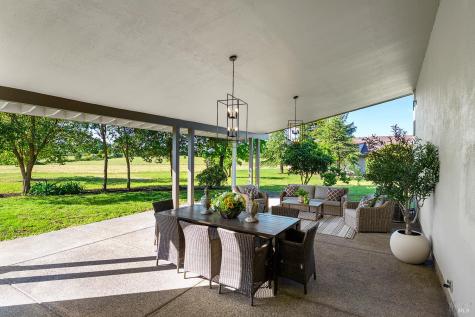 5533 Oak Meadow Drive Santa Rosa CA 95401