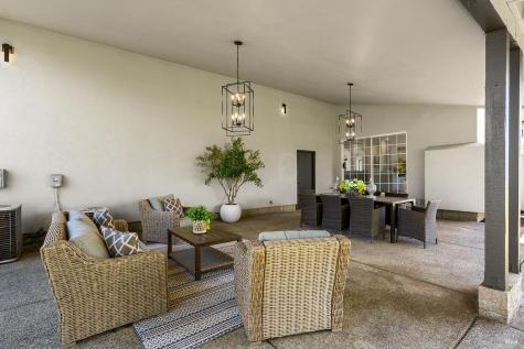 5533 Oak Meadow Drive Santa Rosa CA 95401
