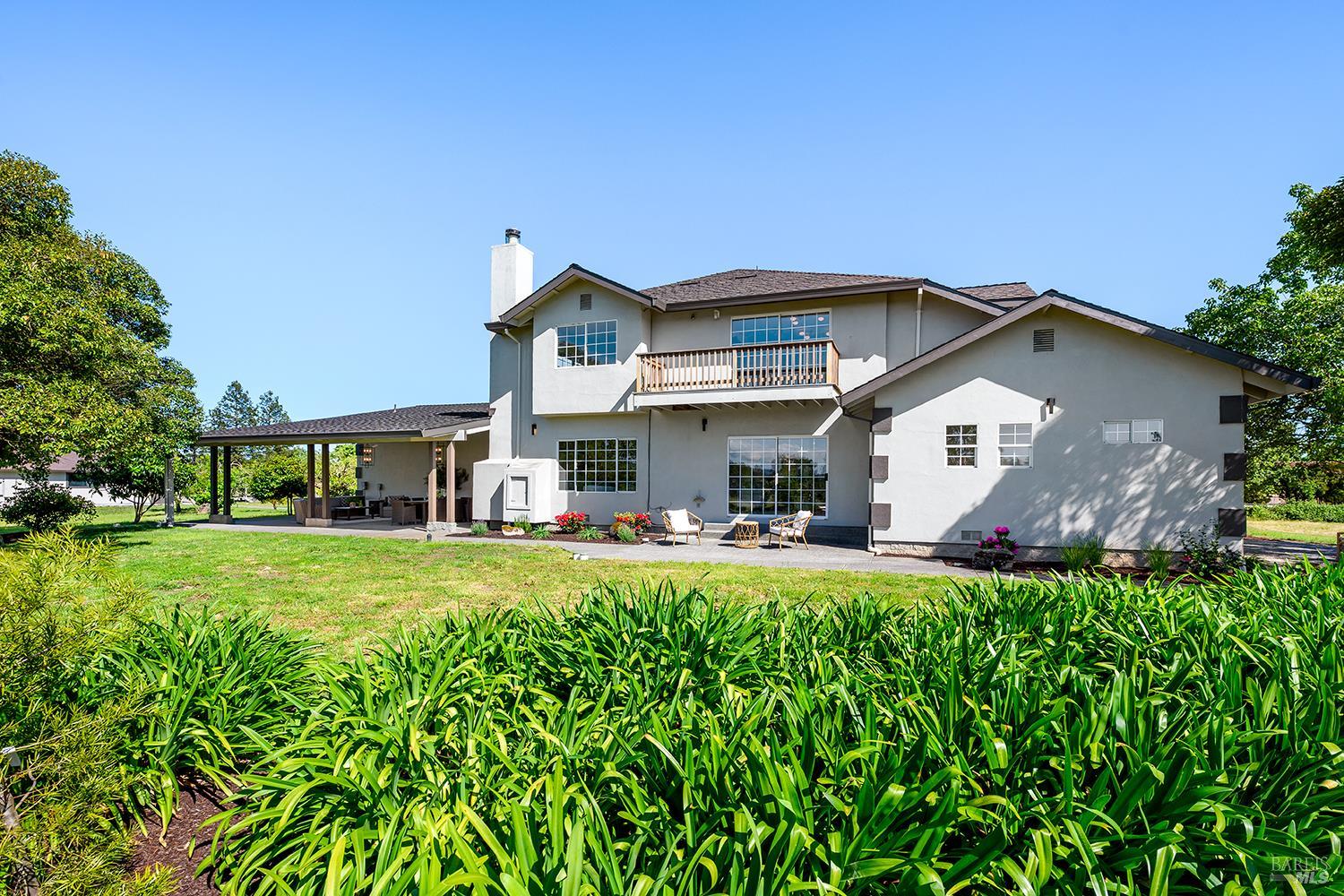 5533 Oak Meadow Drive Santa Rosa CA 95401