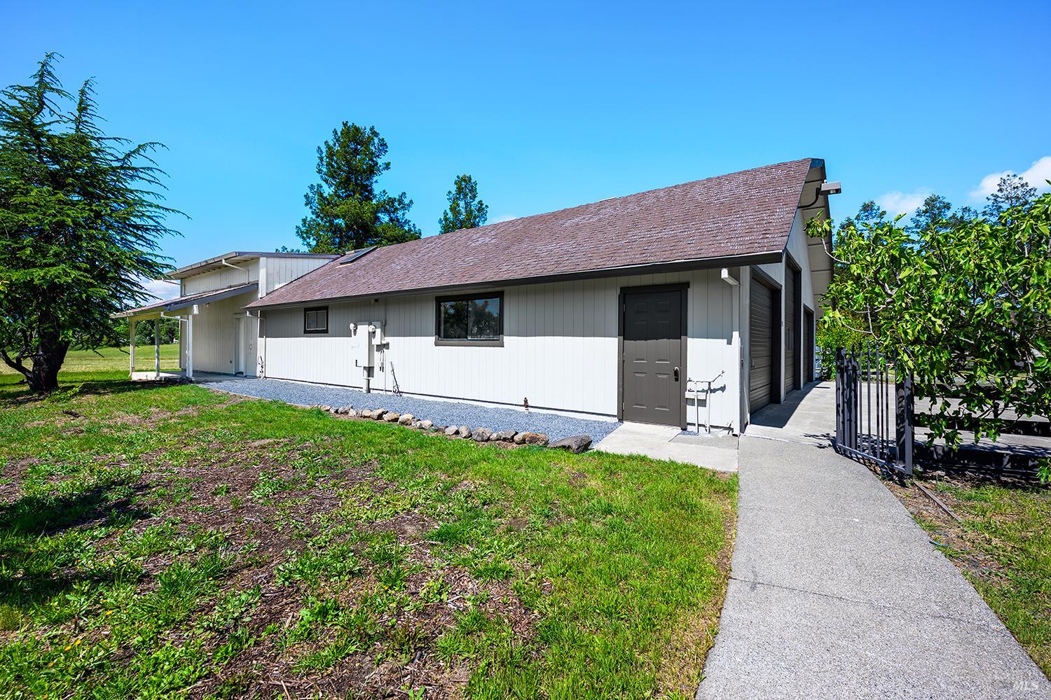 5533 Oak Meadow Drive Santa Rosa CA 95401