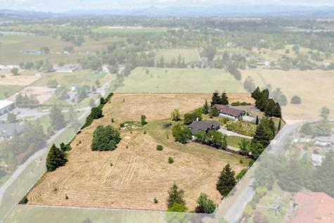 5533 Oak Meadow Drive Santa Rosa CA 95401