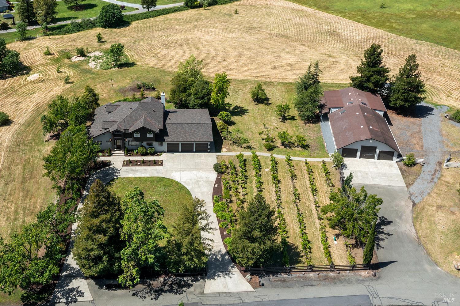 5533 Oak Meadow Drive Santa Rosa CA 95401