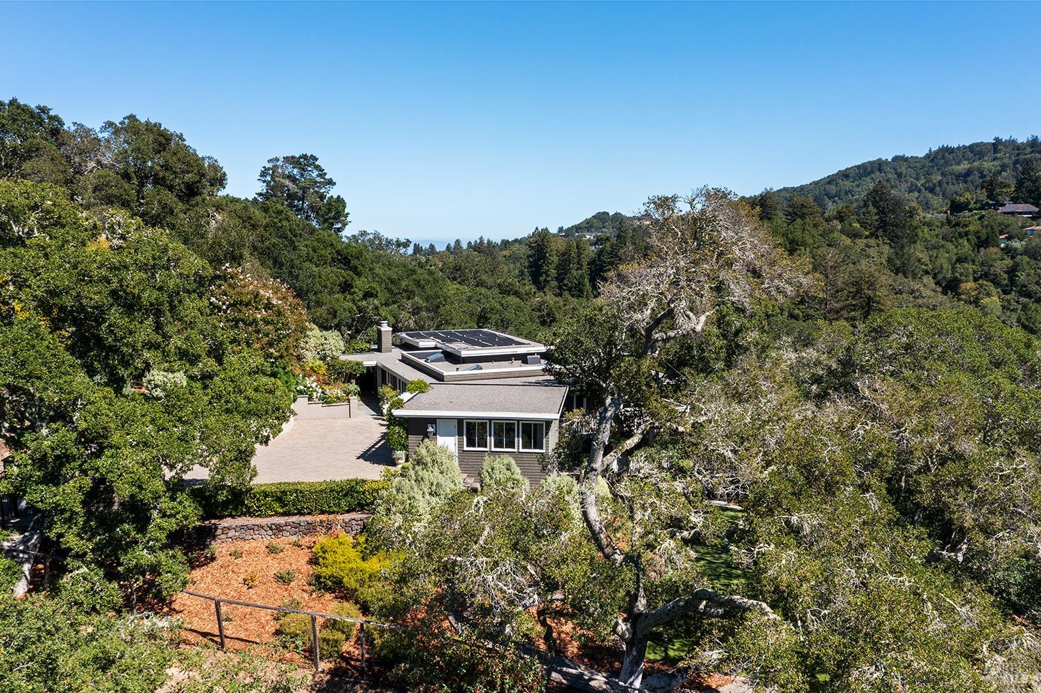 30 N Ridgewood Road Kentfield CA 94904