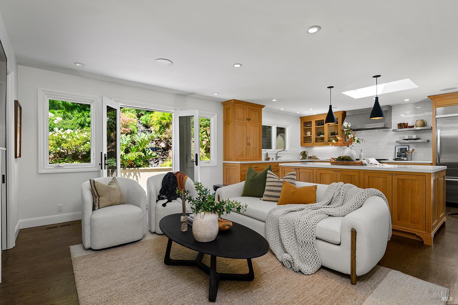 30 N Ridgewood Road Kentfield CA 94904