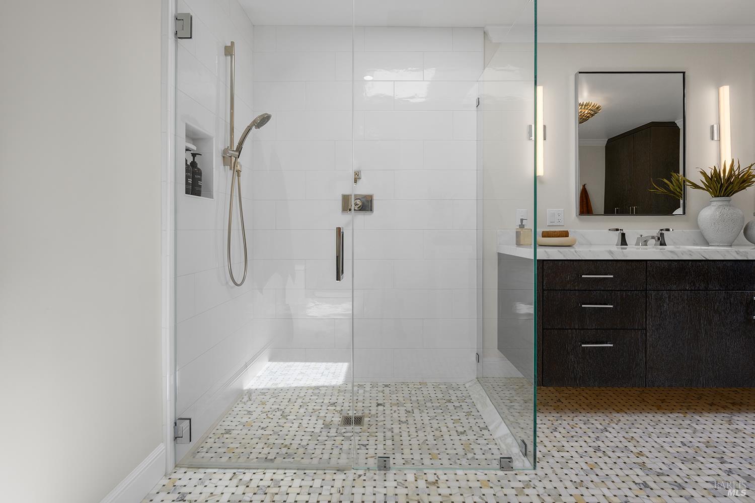 30 N Ridgewood Road Kentfield CA 94904