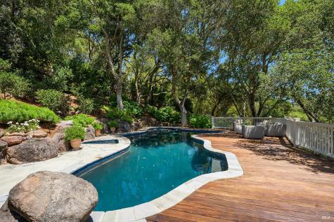 30 N.ridgewood Road Kentfield CA 94904