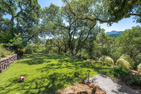 30 N.ridgewood Road Kentfield CA 94904