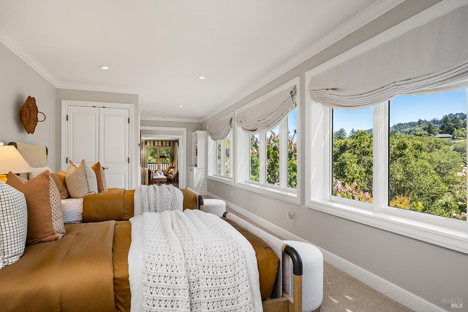 30 N Ridgewood Road Kentfield CA 94904