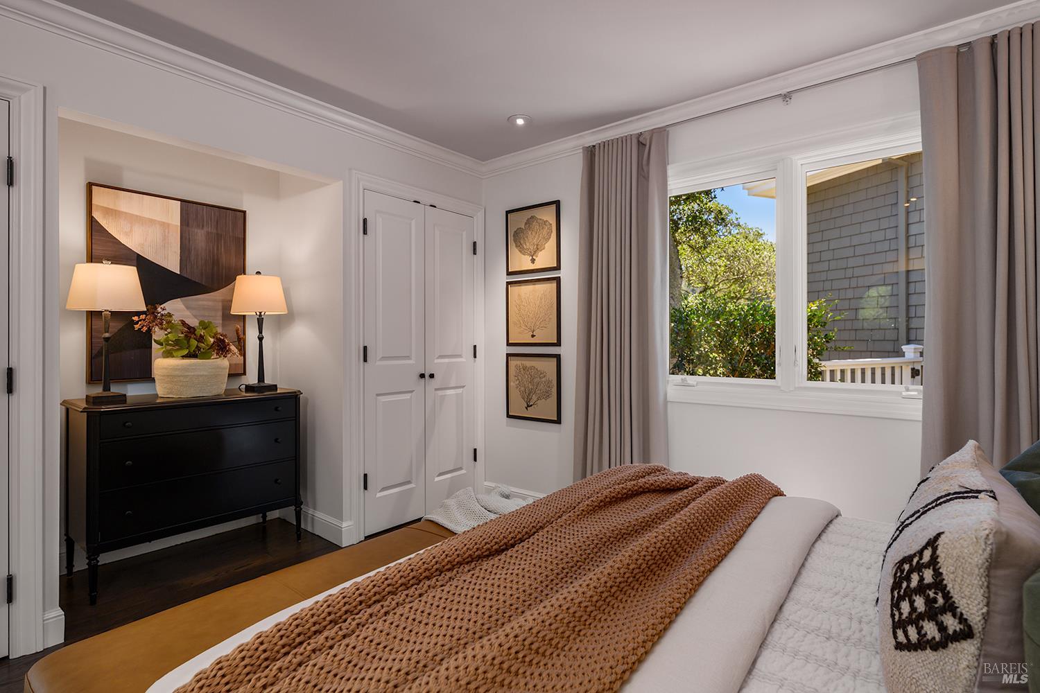 30 N Ridgewood Road Kentfield CA 94904