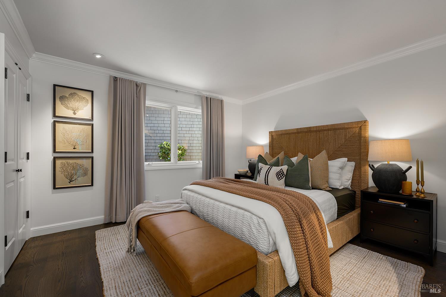 30 N Ridgewood Road Kentfield CA 94904