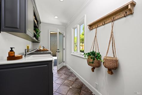 30 N.ridgewood Road Kentfield CA 94904