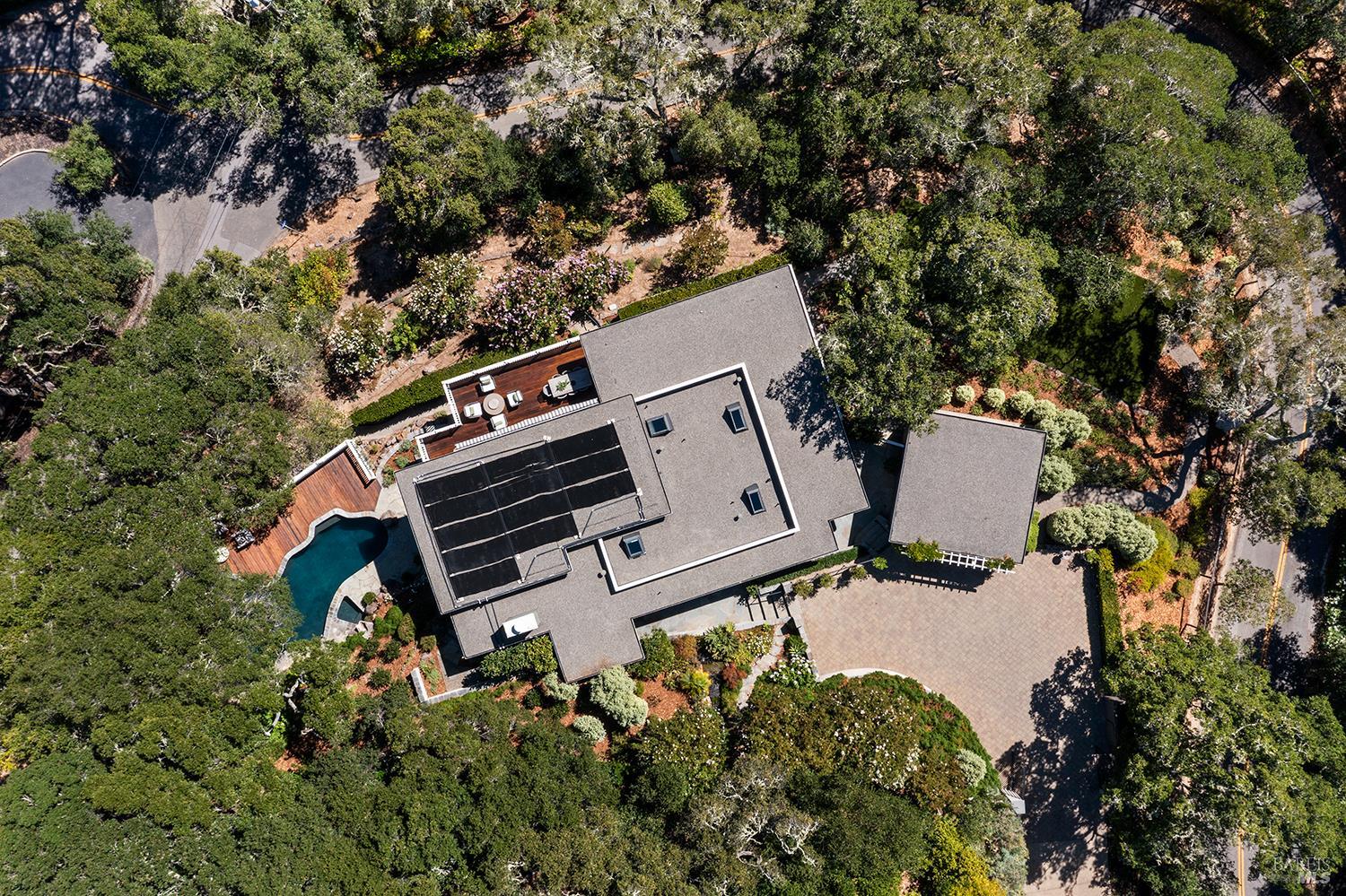 30 N Ridgewood Road Kentfield CA 94904