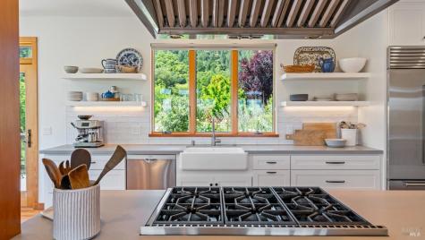 6355 Mountain View Ranch Road Healdsburg CA 95448