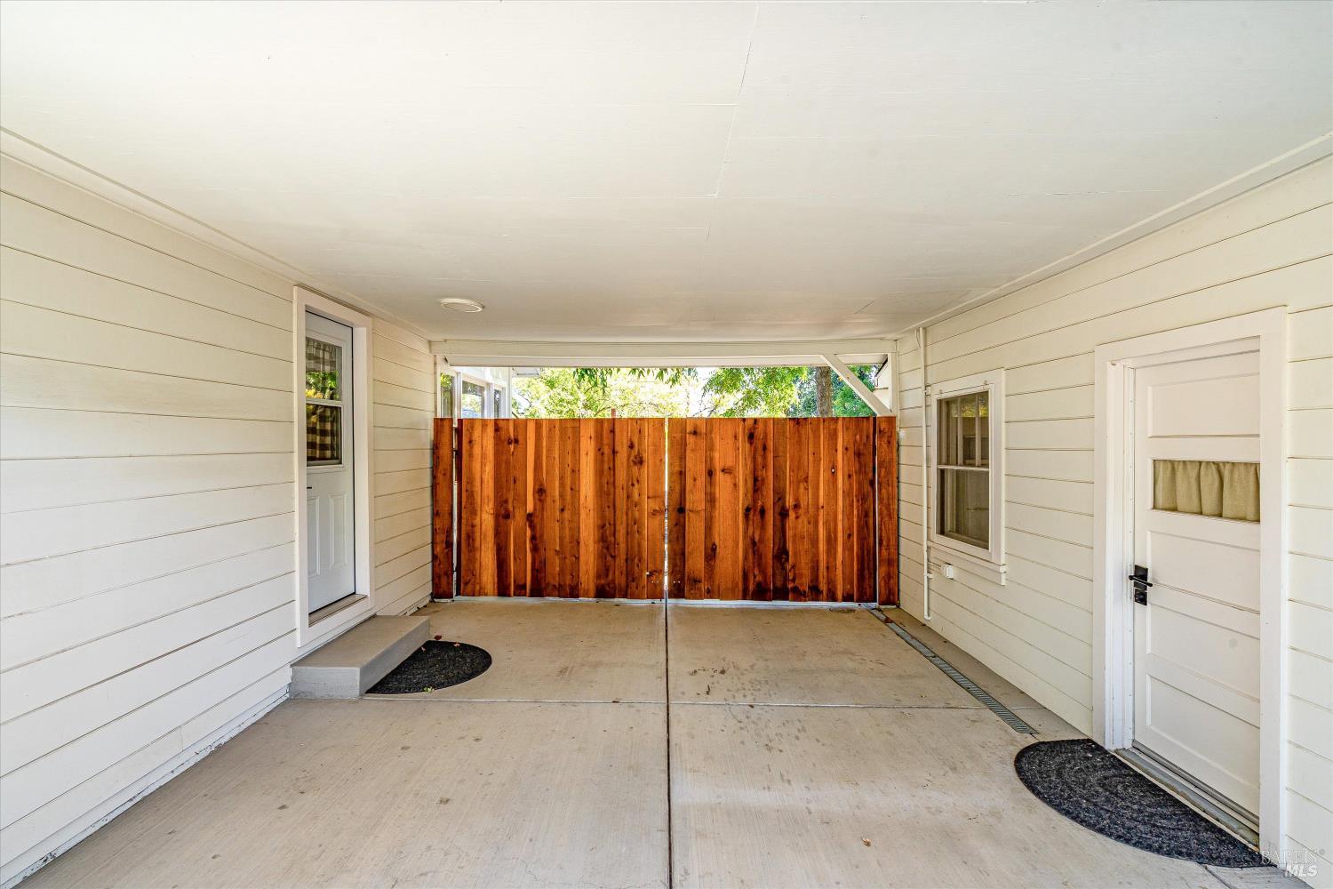 3750 Linda Vista Avenue Napa CA 94558