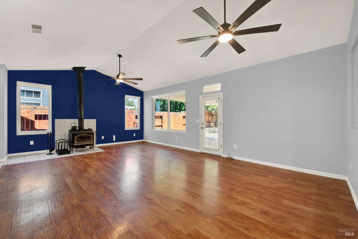 512 Vierra Street Rio Vista CA 94571
