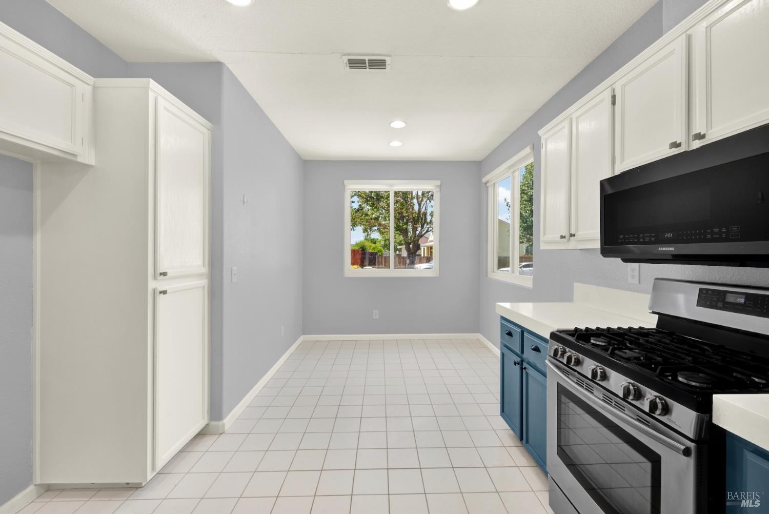 512 Vierra Street Rio Vista CA 94571