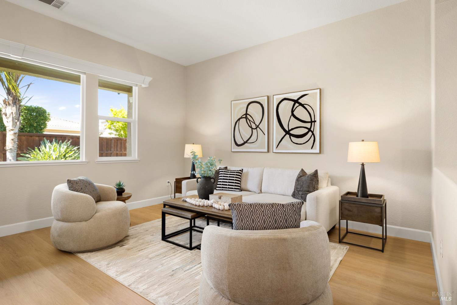 215 Brighton Circle Vacaville CA 95687