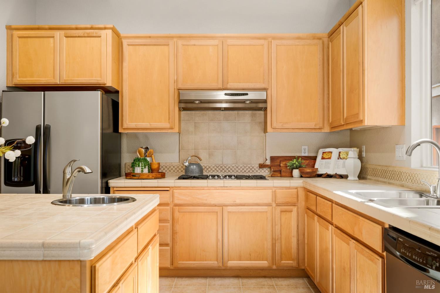 215 Brighton Circle Vacaville CA 95687