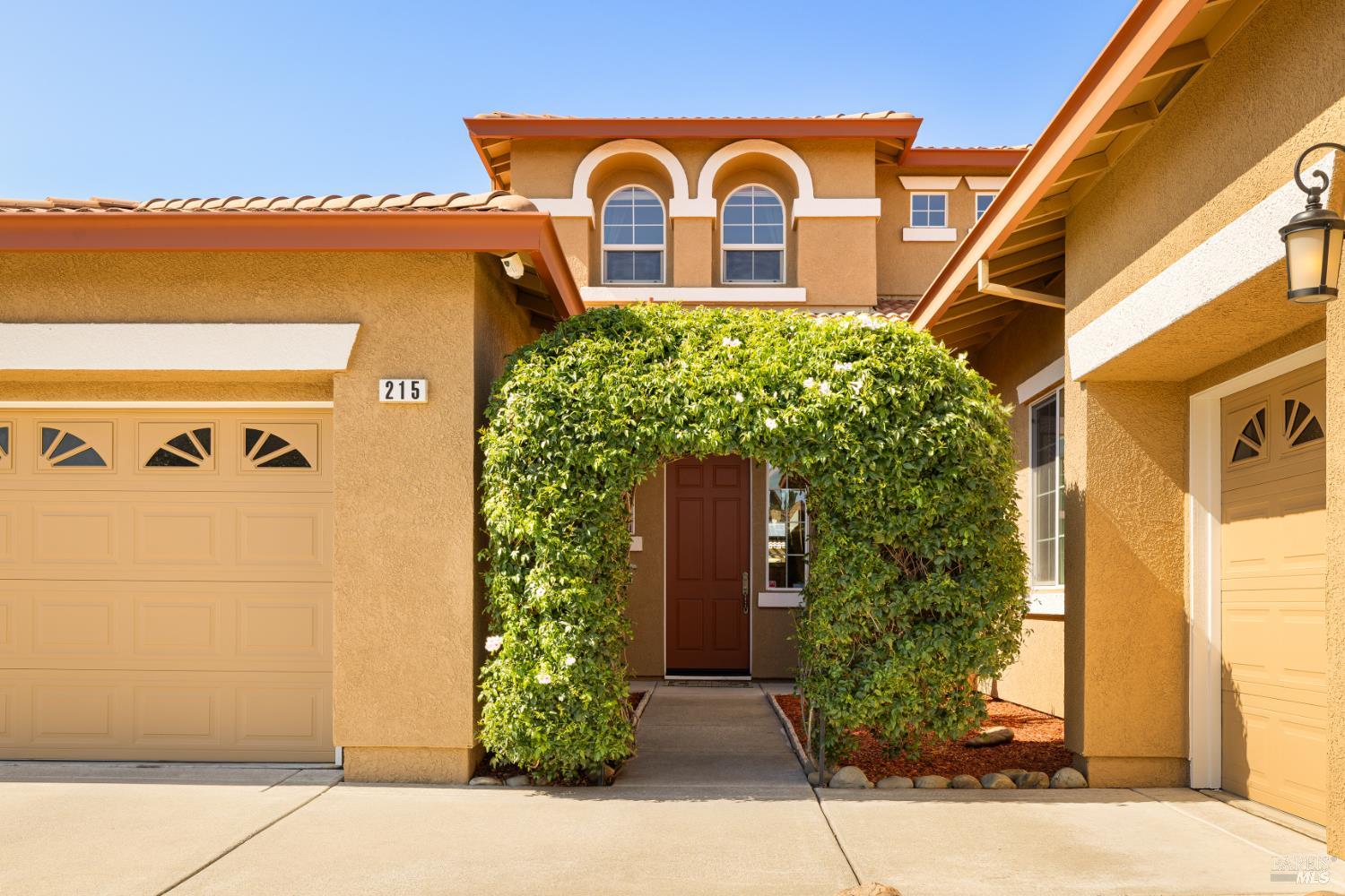 215 Brighton Circle Vacaville CA 95687