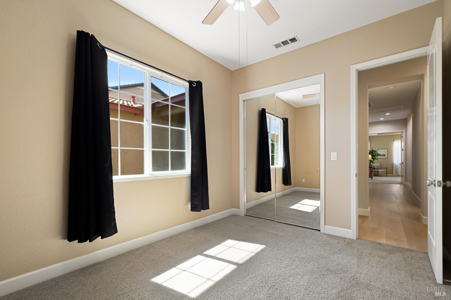 215 Brighton Circle Vacaville CA 95687