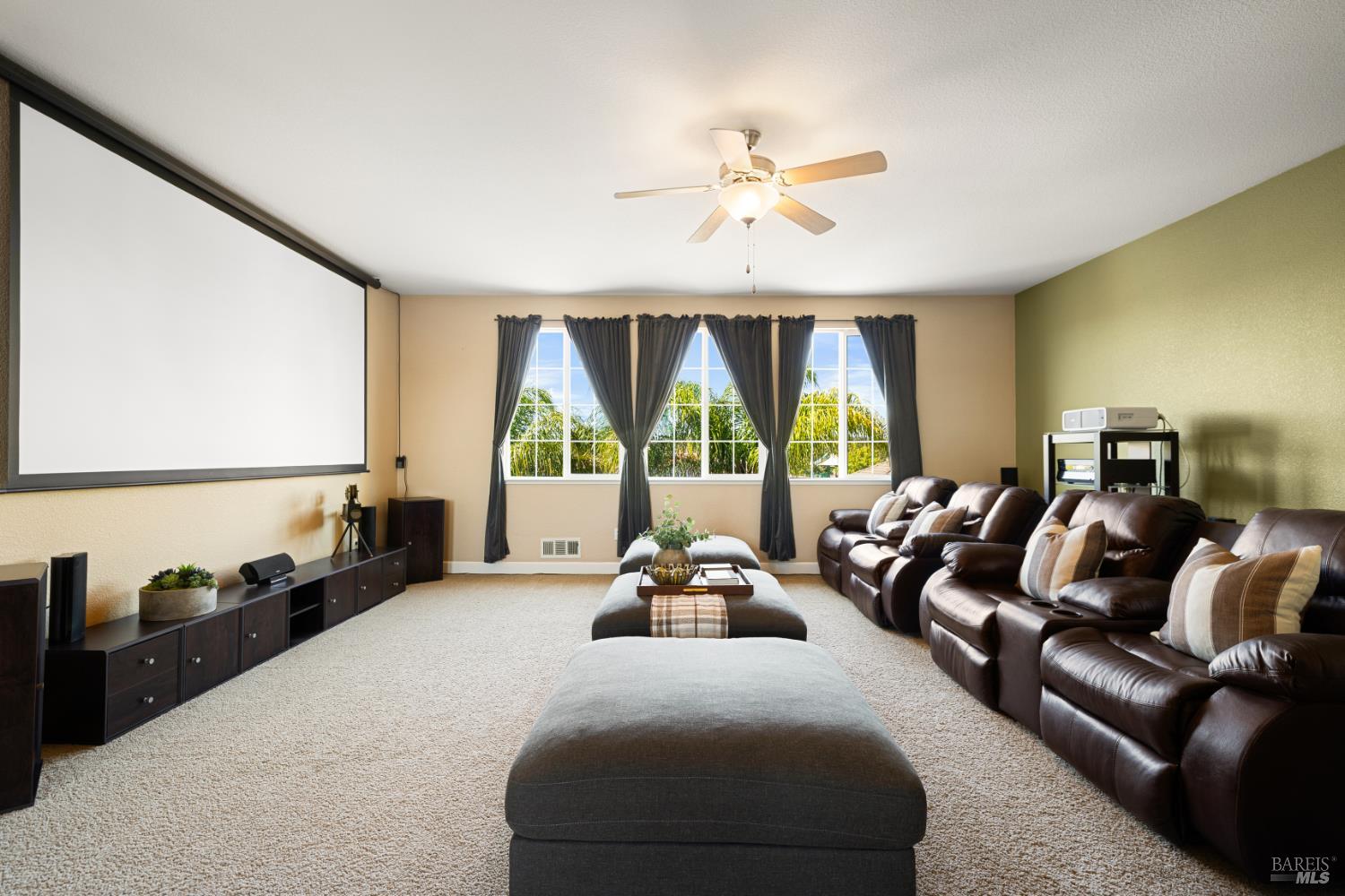 215 Brighton Circle Vacaville CA 95687
