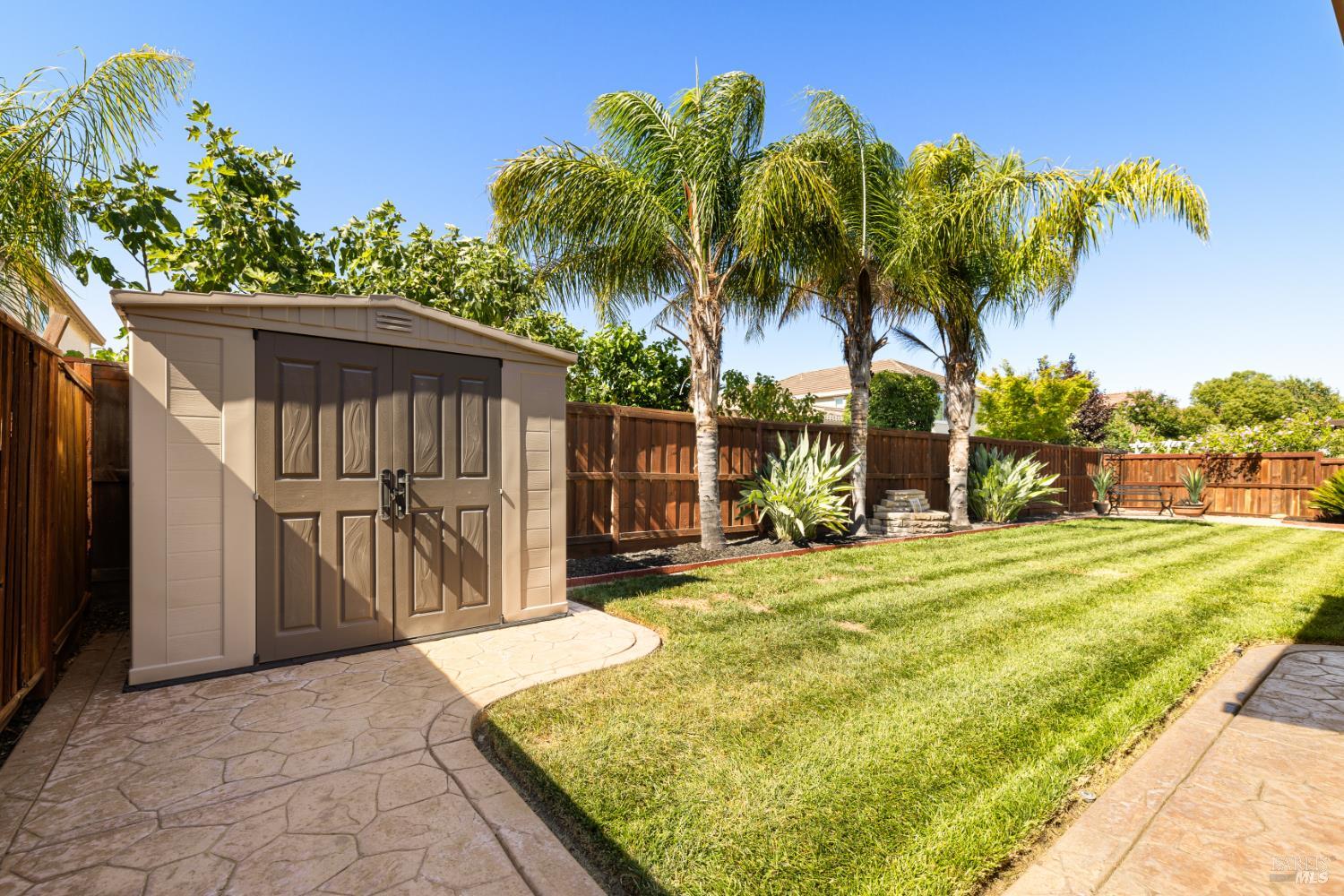 215 Brighton Circle Vacaville CA 95687