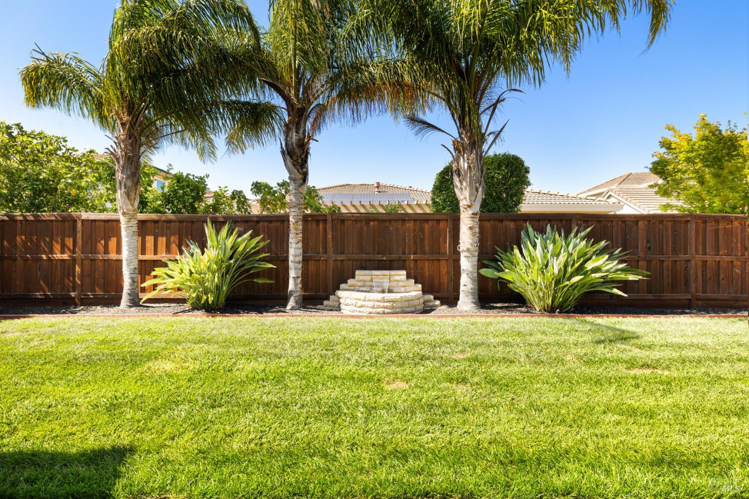 215 Brighton Circle Vacaville CA 95687
