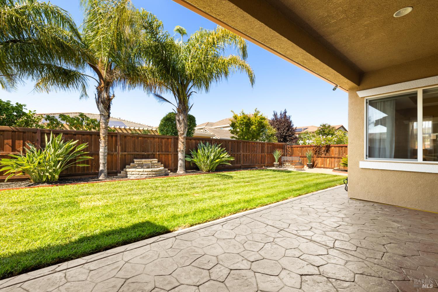 215 Brighton Circle Vacaville CA 95687