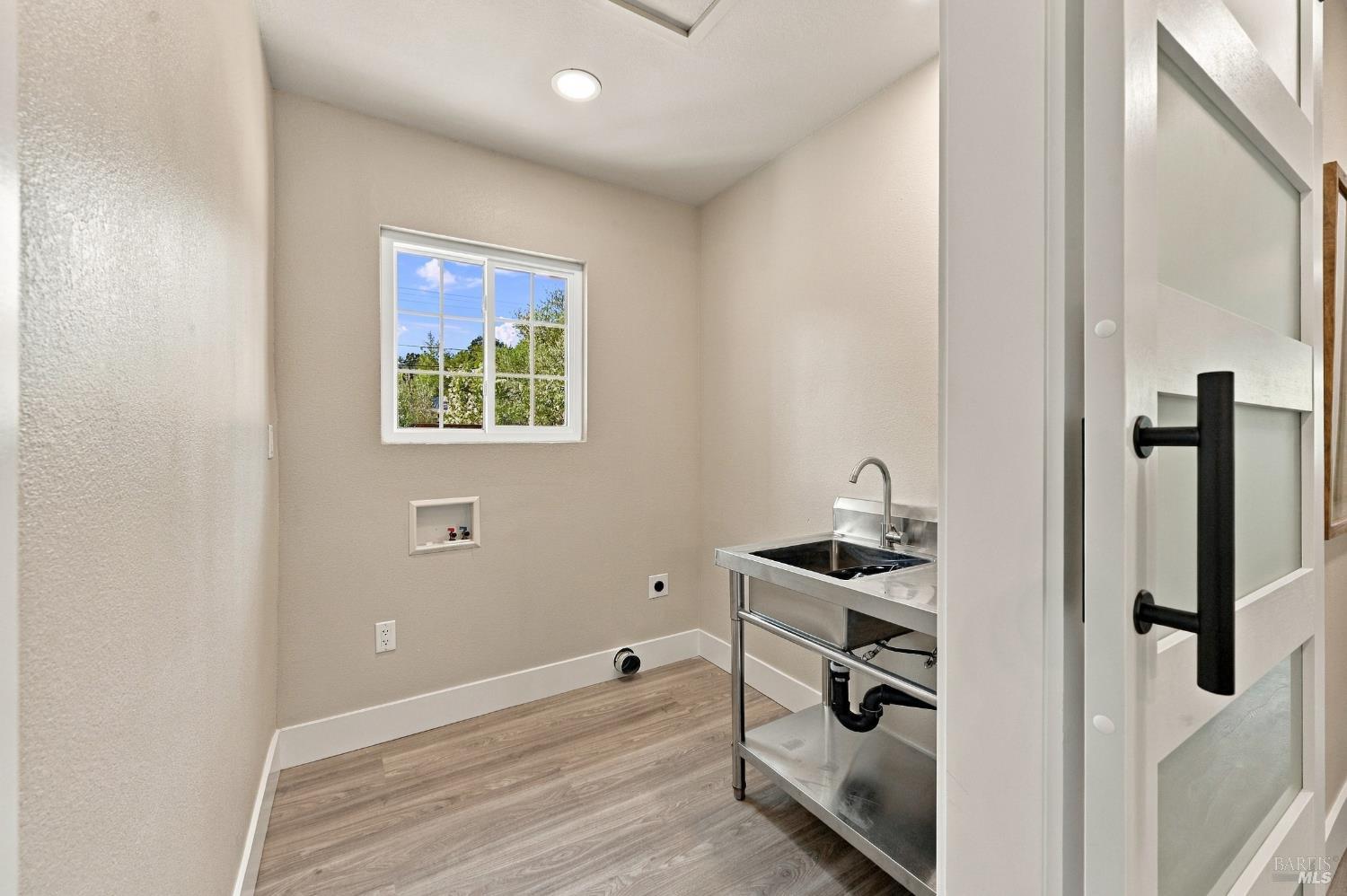 1051 Vassar Drive Napa CA 94558
