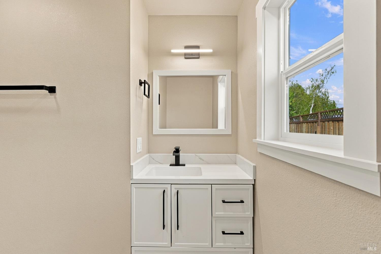 1051 Vassar Drive Napa CA 94558