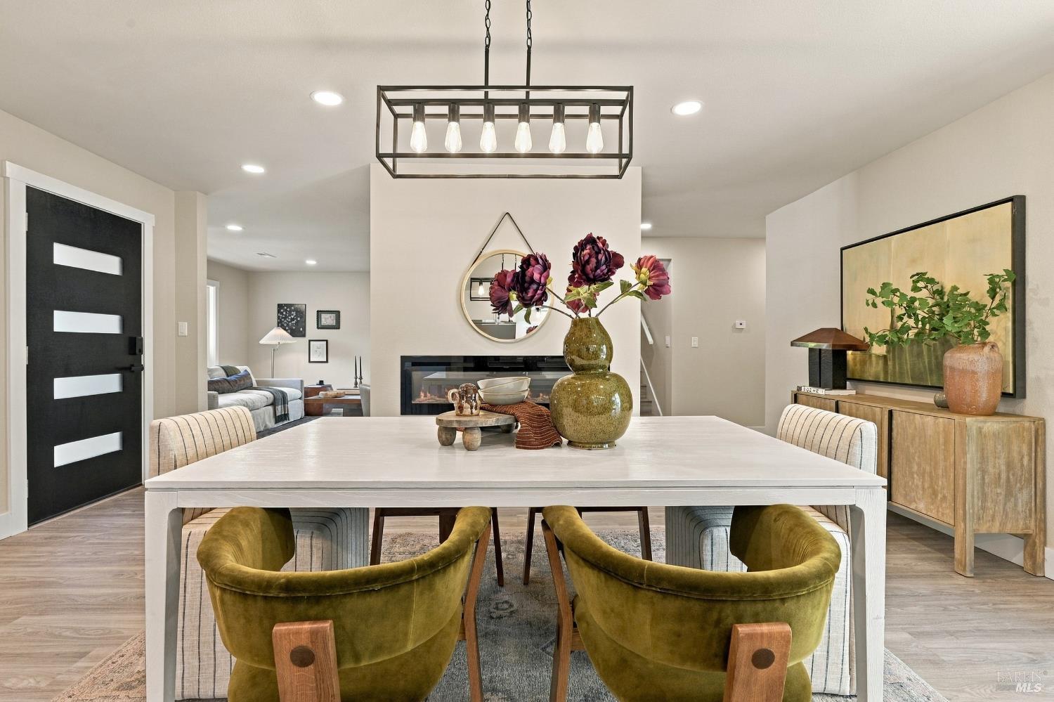 1051 Vassar Drive Napa CA 94558