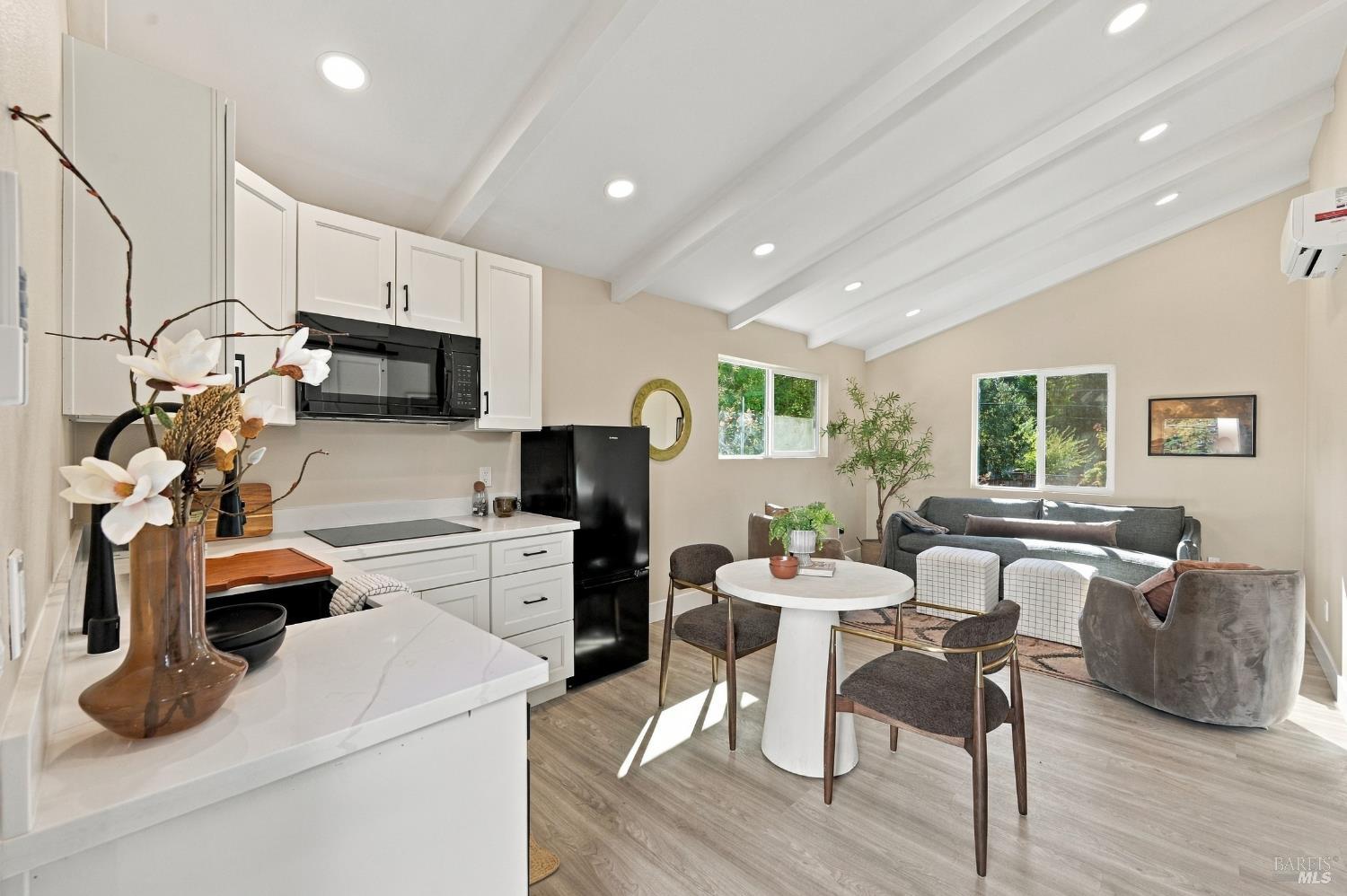 1051 Vassar Drive Napa CA 94558