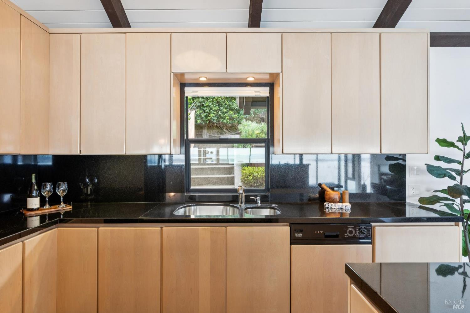 132 Sugarloaf Drive Tiburon CA 94920