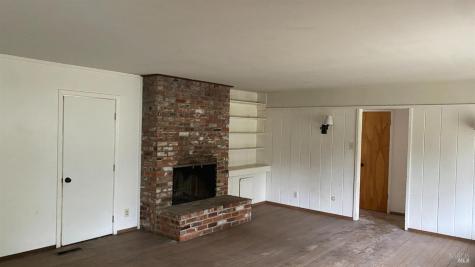 1200 Apple Tree Court Sonoma CA 95476