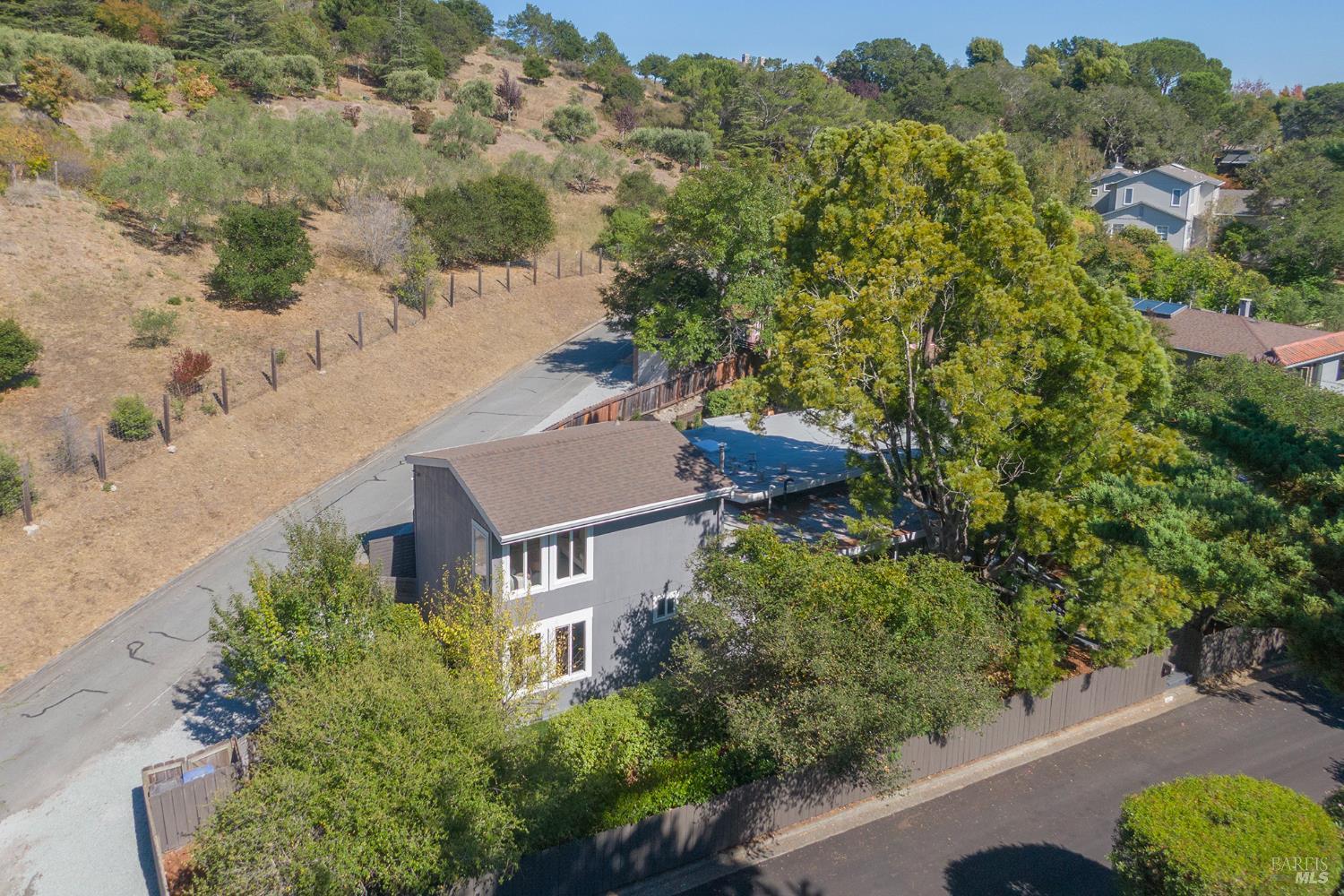 60 Mesa Avenue Mill Valley CA 94941