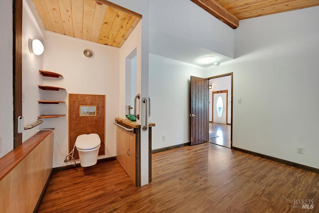 9014 Argonne Way Forestville CA 95436