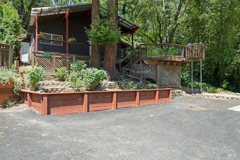 9014 Argonne Way Forestville CA 95436