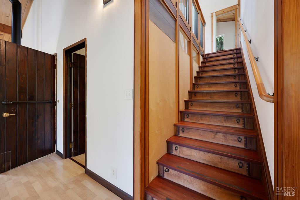 9014 Argonne Way Forestville CA 95436